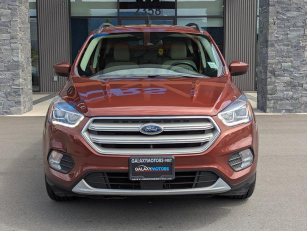 2018 Ford Escape SEL - No Accidents, Heated Seats, Low KMs image 3