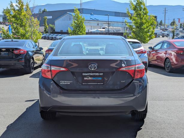 2016 Toyota Corolla LE - No Accidents, Heated Seats, Backup Cam image 7