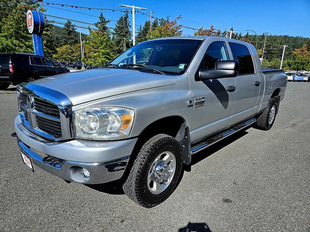 2007 Dodge  Ram 3500 SLT image 2