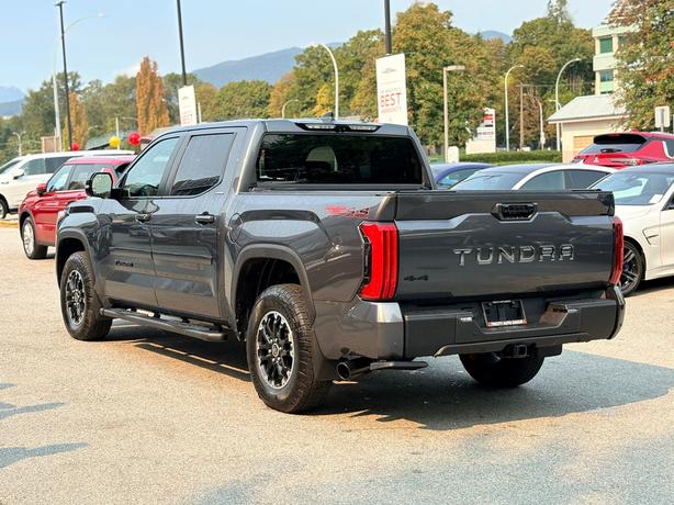 2024 Toyota Tundra Limited Hybrid - TRD Off-Road, No Accidents image 8