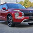 2022 Mitsubishi Outlander thumbnail image 3