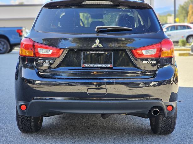 2014 Mitsubishi RVR AWD 4dr CVT GT image 6