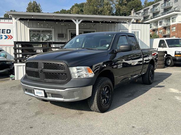 2015 Ram 1500 image 3