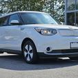2016 Kia Soul EV - Heated Seats, Cruise Control, BlueTooth thumbnail image 3