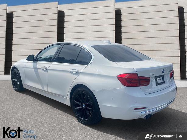 2017 BMW 3 Series 330i Xdrive TWIN TURBO! BLUETOOTH! image 4