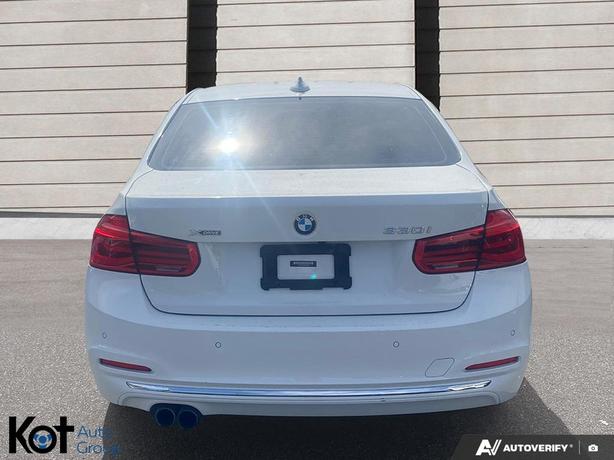 2017 BMW 3 Series 330i Xdrive TWIN TURBO! BLUETOOTH! image 5