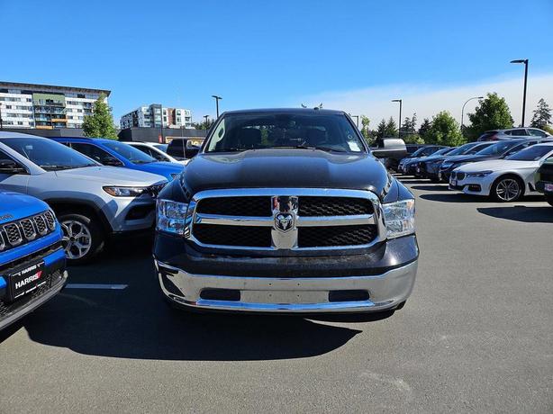 2023 RAM 1500 Classic SLT 4x4 Crew Cab 5'7 Box | No Reported Accidents! image 2