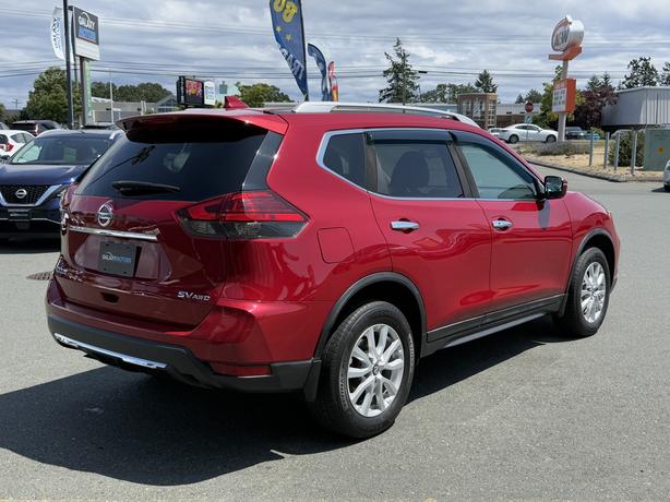2017 Nissan Rogue S AWD - Remote keyless Entry & Heated Front Seats image 6