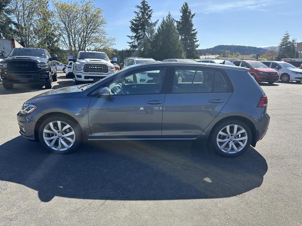 2019 Volkswagen Golf Execline image 2