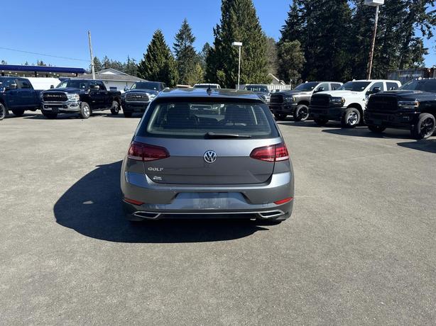 2019 Volkswagen Golf Execline image 4