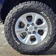2017 Toyota 4Runner 4WD 4dr V6 SR5 thumbnail image 5