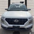 2023 Hyundai Venue Preferred thumbnail image 2