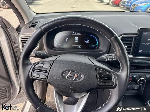 2023 Hyundai Venue Preferred image 7