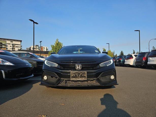 2020 Honda Civic Hatchback Sport Touring Manual | Keyless Entry | One Owner! image 2
