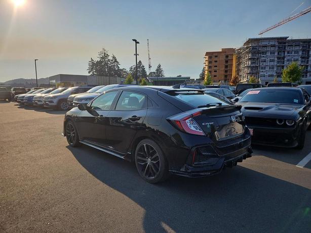 2020 Honda Civic Hatchback Sport Touring Manual | Keyless Entry | One Owner! image 4