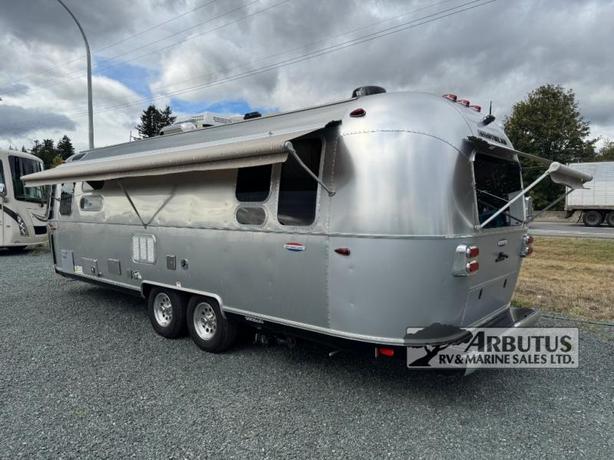 Used 2019 Airstream International Serenity 28RB image 6