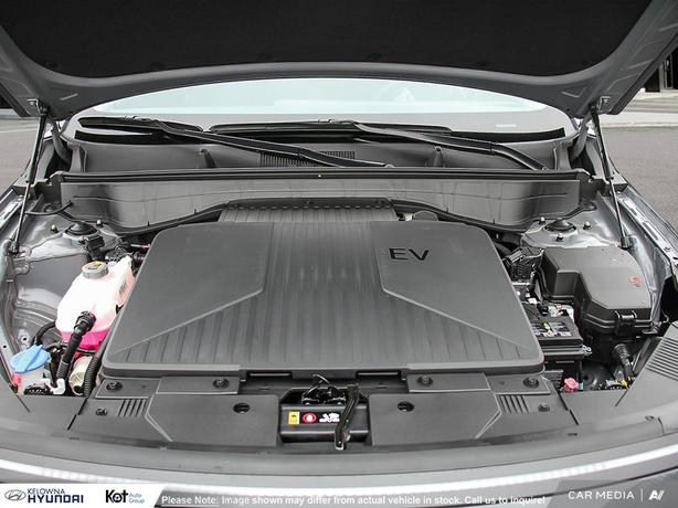 2025 Hyundai Kona electric Preferred Trend demo image 6