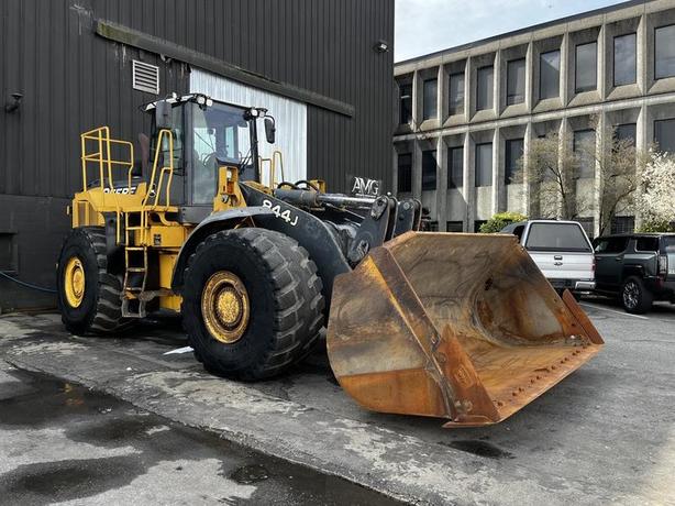 2006 John Deere 470G Diesel Wheel Loader image 1