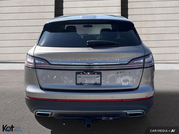 2019 Lincoln Nautilus Reserve image 5