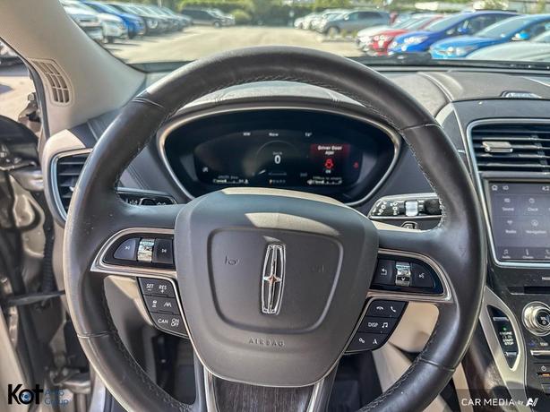 2019 Lincoln Nautilus Reserve image 6