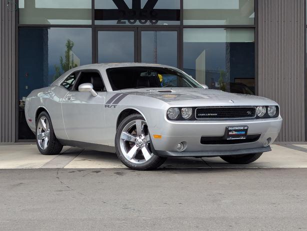 2009 Dodge Challenger R/T - 5.7L V8, Sunroof, Leather, Barton Shifter image 4