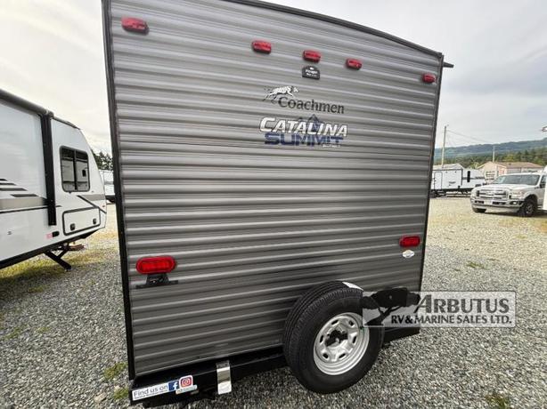 Used 2020 Coachmen RV Catalina Summit Series 172BHS image 3