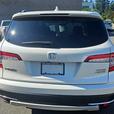 2019 Honda Pilot Touring 8-Passenger thumbnail image 4
