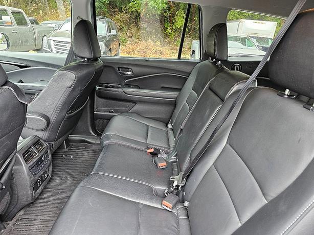 2019 Honda  Pilot Touring 8-Passenger image 7