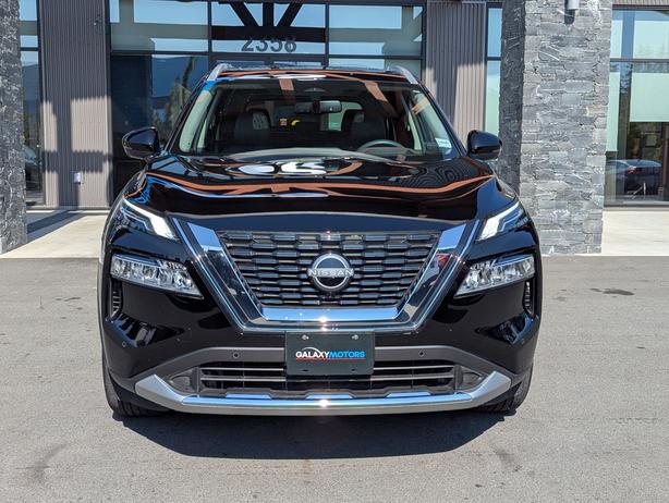 2023 Nissan Rogue Platinum - No Accidents, Heated Seats, AWD, Low KM image 2