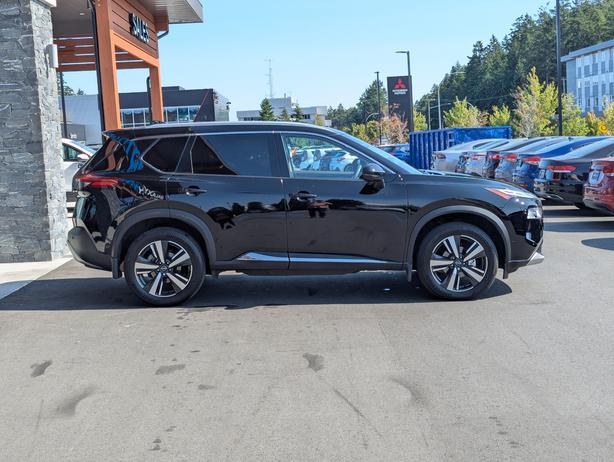 2023 Nissan Rogue Platinum - No Accidents, Heated Seats, AWD, Low KM image 4