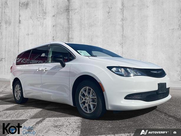 2024 Chrysler Grand Caravan SXT | Power Sliding Doors | Power Liftgate | Remote  image 3