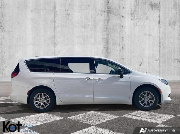 2024 Chrysler Grand Caravan SXT | Power Sliding Doors | Power Liftgate | Remote  image 4