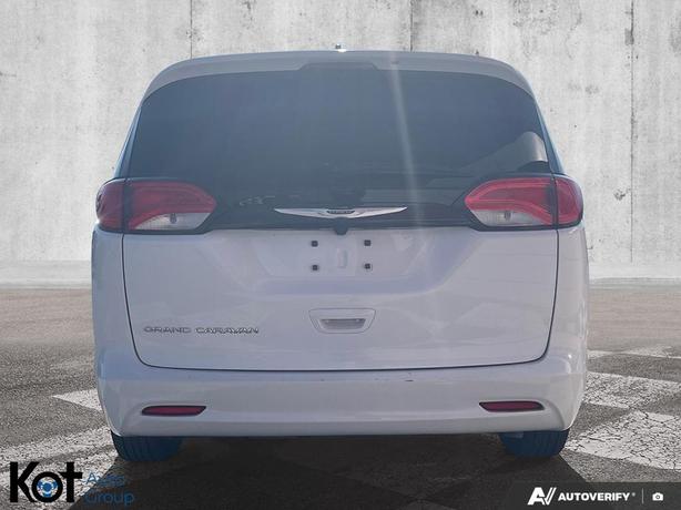 2024 Chrysler Grand Caravan SXT | Power Sliding Doors | Power Liftgate | Remote  image 6