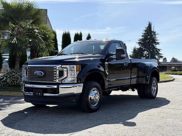 2022 Ford F-350 SD XLT Regular Cab 4X4 Dually Diesel Pickup with 8-Foot Box image 4
