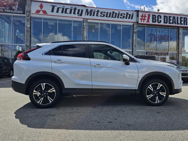 2023 Mitsubishi Eclipse Cross SEL - No Accidents, 360 Cameras, Heated Steering image 4
