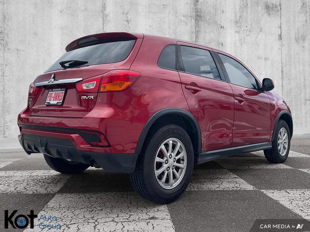 2018 Mitsubishi RVR SE | Heated Seats | Remote Keyless Entry | Folding Rear Benc image 5