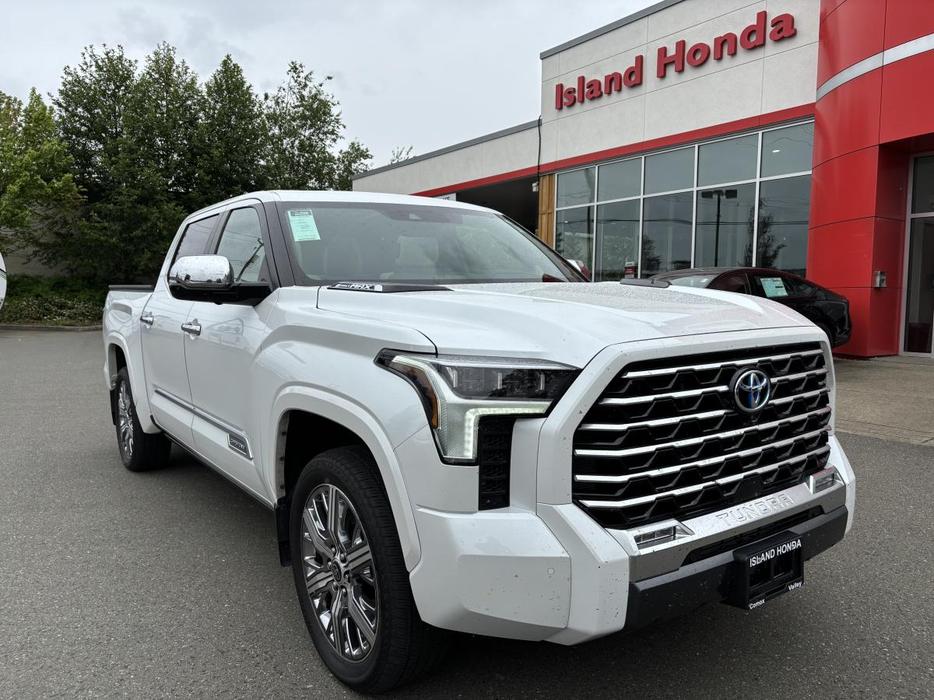 2024 Toyota Tundra Capstone Hybrid display photo