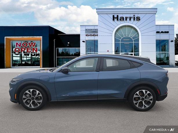 2024 Ford Mustang Mach-E Select AWD | No Reported Accidents | One Owner! image 3