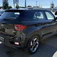 2022 Hyundai Venue TREND - Heated Seats & Fully Automatic Headlights thumbnail image 6