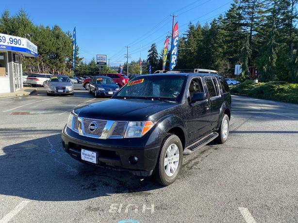 2006 Nissan  Pathfinder LE image 1