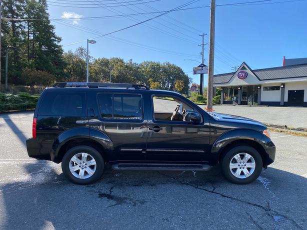 2006 Nissan  Pathfinder LE image 4