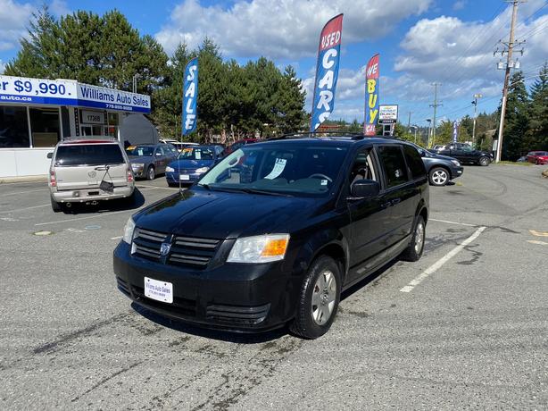 2010 Dodge  Grand Caravan SE image 1