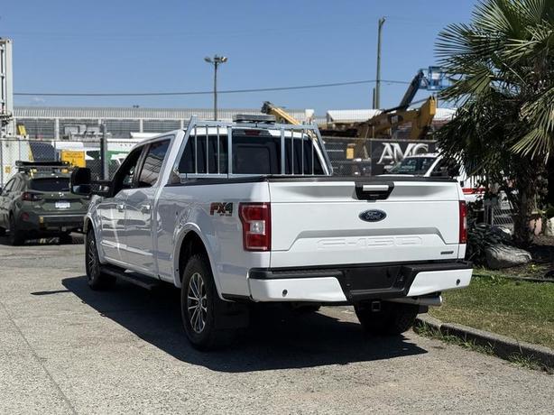 2018 Ford F-150 XLT SuperCrew 4x4 with Tonneau Cover & Headache Rack image 8