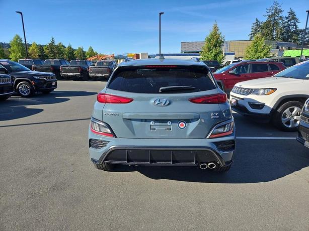 2022 Hyundai Kona | 1.6T N Line AWD | No Reported Accidents! image 5