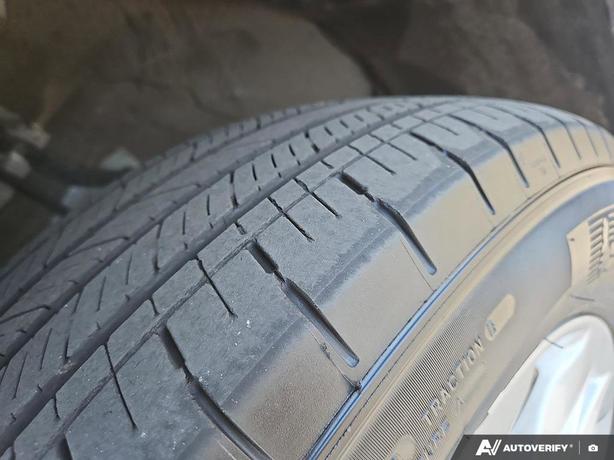 2023 Toyota Corolla Cross LE AWD | Heated Seats | Cruise Control! image 7