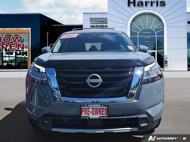 2023 Nissan Pathfinder SL | Remote Start | Power Liftgate! image 2