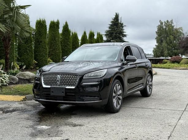 2020 Lincoln Corsair Reserve AWD image 4