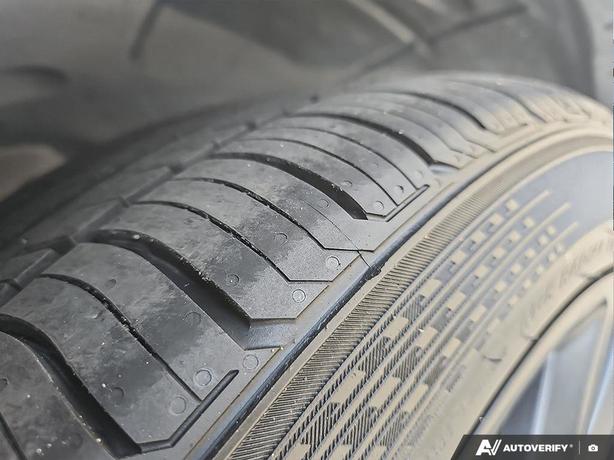 2017 Honda Civic Hatchback 5dr Manual Sport Touring | Bluetooth Connectivity | C image 7