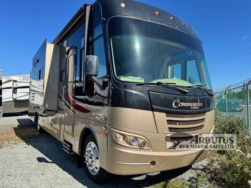 Used 2008 Triple E Commander 3712FGB display photo
