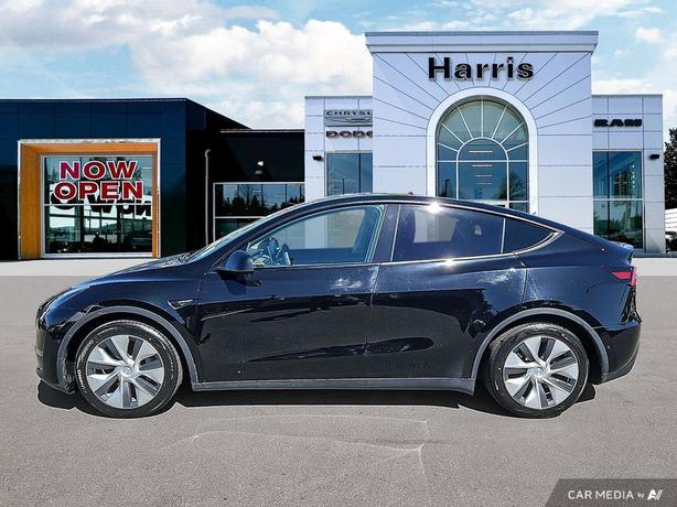 2021 Tesla Model Y Long Range AWD | No Reported Accidents! image 3